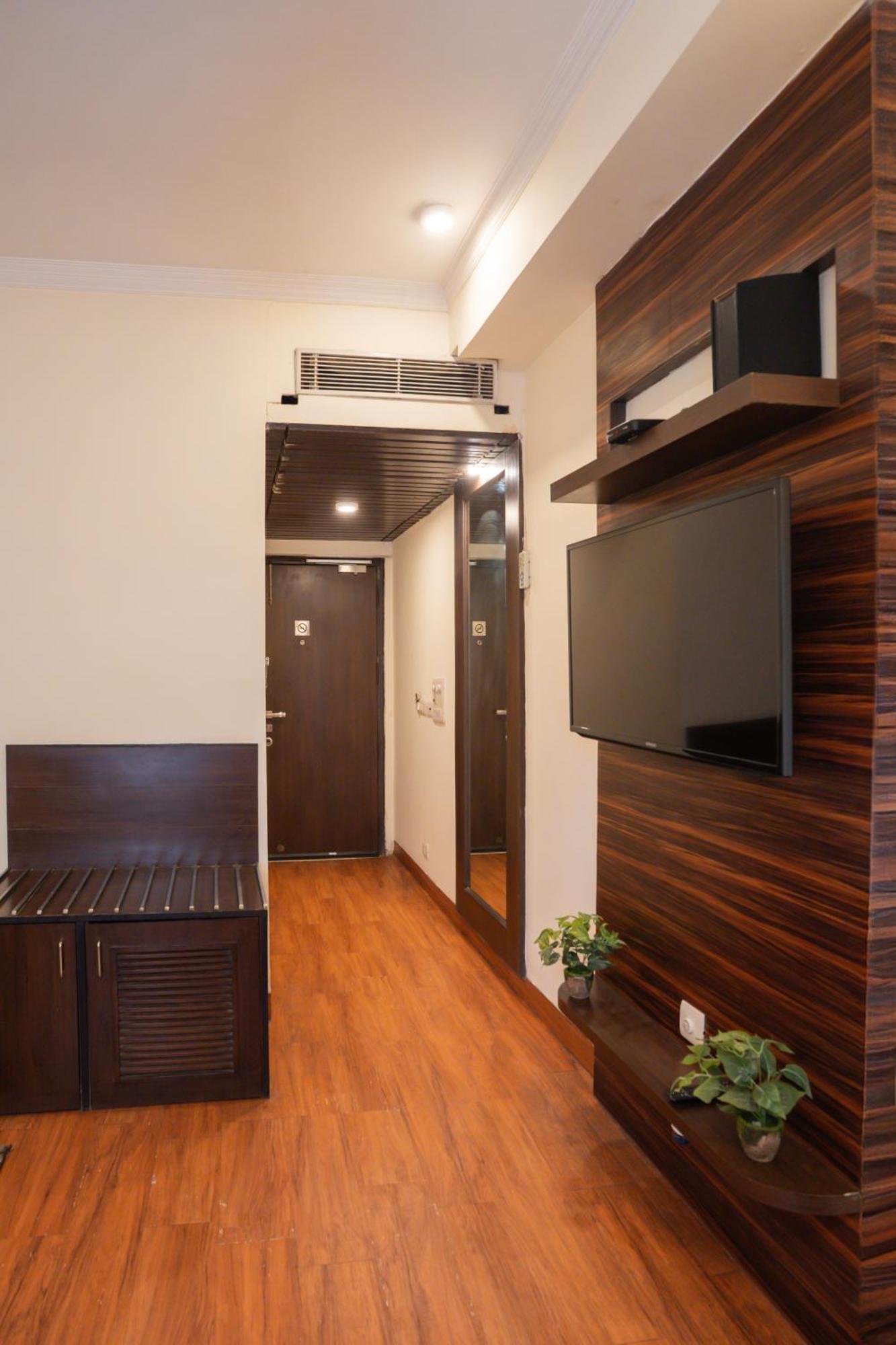 Ahuja Residency Cyber City II Гургаон Экстерьер фото